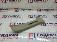 Обшивка стойки средней правой верхняя Nissan Terrano 8200732344