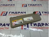 Козырек солнцезащитный правый Nissan Terrano