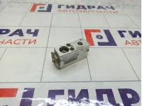 Клапан кондиционера Nissan Terrano 9220000Q0D