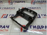 Рамка магнитолы Nissan Terrano 682609636R