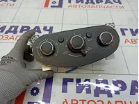 Блок управления отопителем (печкой) Nissan Terrano