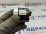 Кнопка блокировки дифференциала Nissan Terrano 255354623R