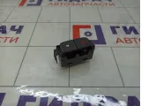 Кнопка аварийной сигнализации Nissan Terrano 252100622R