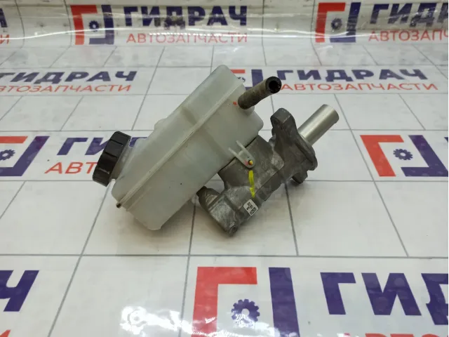 Цилиндр тормозной главный Nissan Terrano 4601100QAA