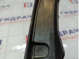 Брызговик задний левый Nissan Terrano 788139019R