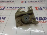 Кронштейн КПП (АКПП, МКПП) правый Nissan Terrano 112220744R