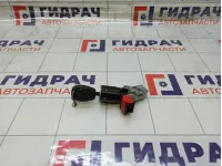 Замок зажигания Nissan Terrano 487003741R