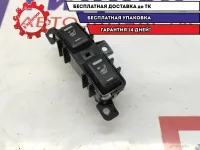 Блок кнопок обогрева сидений Nissan Tiida 25500-AX610. 25500-AX600. В сборе.