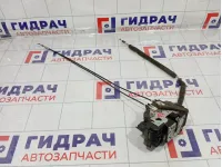 Замок двери передней правой Nissan Tiida 80500ED01B