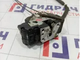Замок двери передней правой Nissan Tiida 80500ED01B