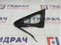 Стекло кузовное глухое (форточка) переднее левое Nissan Tiida 76821ED500