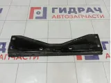 Усилитель пола Nissan Tiida (C11) 748A8-EL000