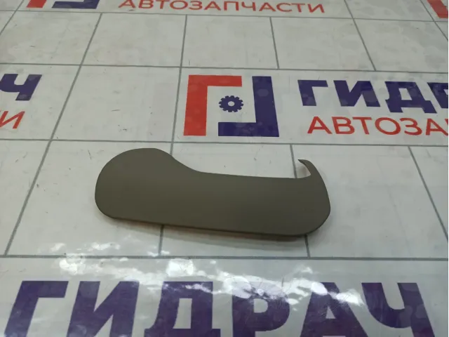 Обшивка багажника правая Nissan X-Trail (T30) 84996-8H300