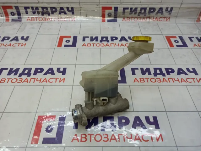 Цилиндр тормозной главный Nissan X-Trail (T30) 460108H901