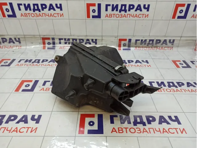 Корпус воздушного фильтра Nissan X-Trail (T30) 165008H320