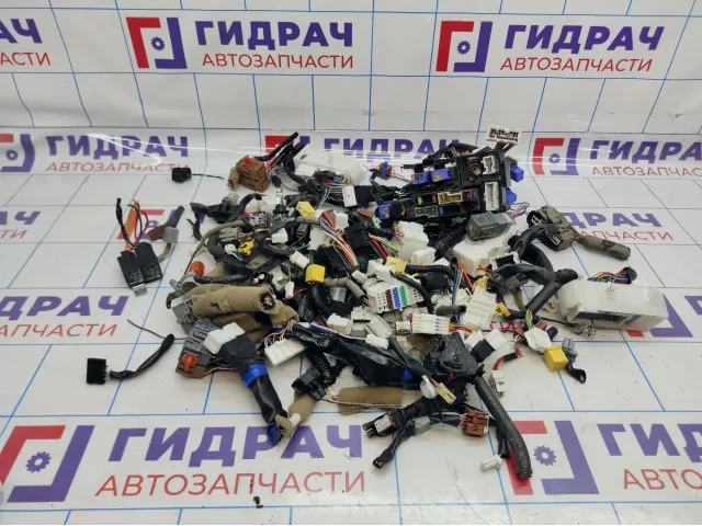 Фишка (разъём) Nissan X-Trail (T31)