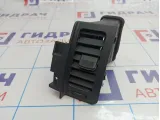 Дефлектор воздушный центральный правый Nissan X-Trail (T31) 68750-JG45C