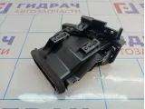 Дефлектор воздушный центральный правый Nissan X-Trail (T31) 68750-JG45C