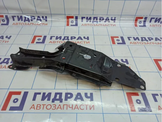 Элемент передней панели правая часть Nissan X-Trail (T31) 62520-JG00A