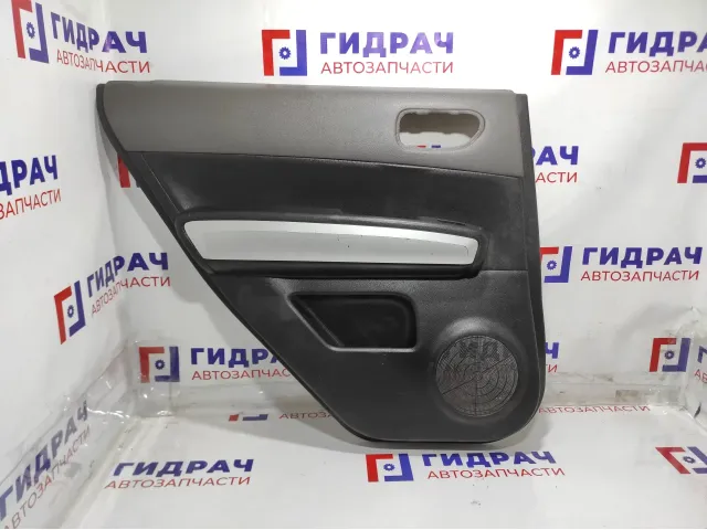 Обшивка двери задней левой Nissan X-Trail (T31) 82911-JG00A. Царапины.