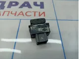 Кнопка обогрева сидений левая Nissan X-Trail (T31) 25500-JA01A.