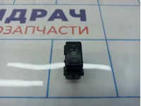 Кнопка обогрева сидений правая Nissan X-Trail (T31) 25500-JA00A.