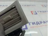 Дефлектор воздушный правый Nissan X-Trail (T31) 68760-JG40A.