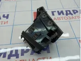 Дефлектор воздушный правый Nissan X-Trail (T31) 68760-JG40A.