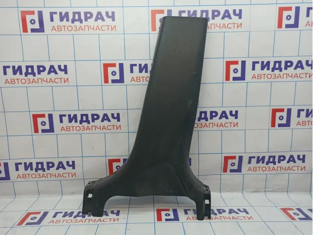 Обшивка стойки средней правой нижняя Nissan X-Trail (T31) 76915-JG00A. Царапины.