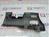 Накладка под рулевую колонку Nissan X-Trail (T31) 68106-JG40A. Царапины, сломаны крепление.
