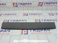 Обшивка двери багажника верхняя Nissan X-Trail (T31) 90904-JG00A. Сломано крепление.