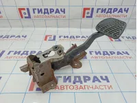 Педаль тормоза Nissan X-Trail (T31) 46501-JG410. Потертость.