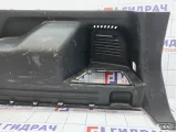 Обшивка багажника правая нижняя Nissan X-Trail (T31) 84950-JG00A. Царапины, потертость.