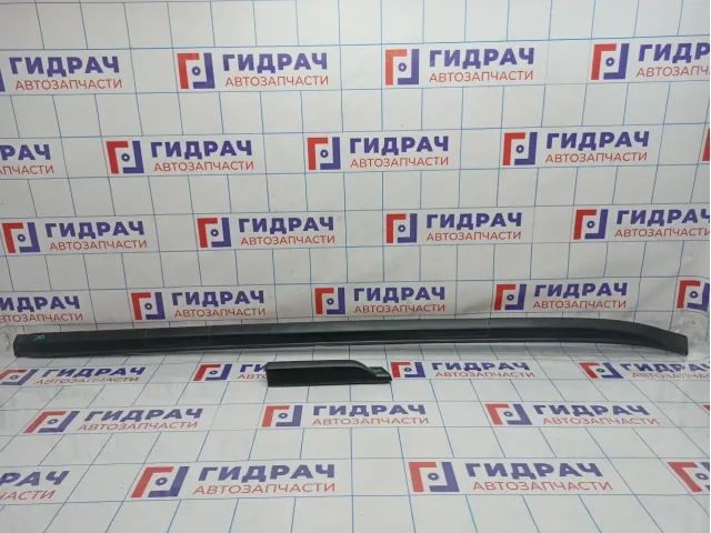 Рейлинг правый Nissan X-Trail (T31) 73820-JG000. Сломано крепление.