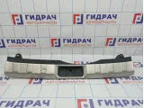 Обшивка багажника Nissan X-Trail (T31) 84992-JG40A. На заднюю панель. Вмятина, царапины, сломано крепление.