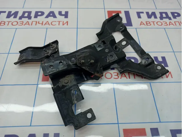 Кронштейн замка капота Nissan X-Trail (T31) 62550-JG00B.