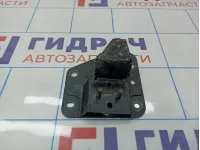 Кронштейн усилителя заднего бампера правый Nissan X-Trail (T31) 85210-JG000.