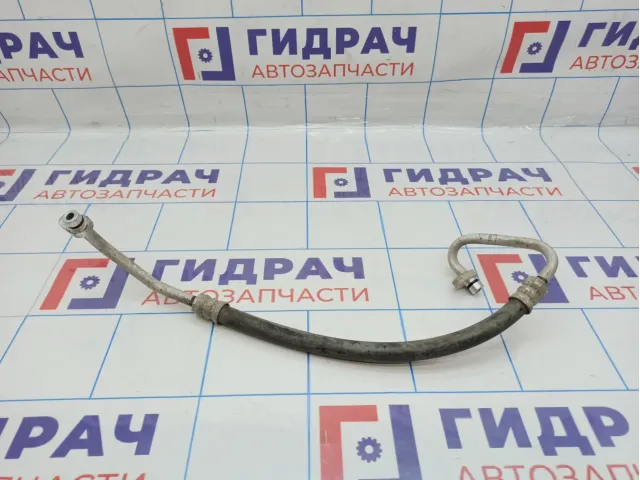 Трубка кондиционера Nissan X-Trail (T31) 92490-JG300. От компрессора к радиатору.