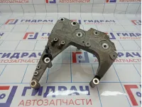 Кронштейн опоры КПП Nissan X-Trail (T31) 13507-JA00A.