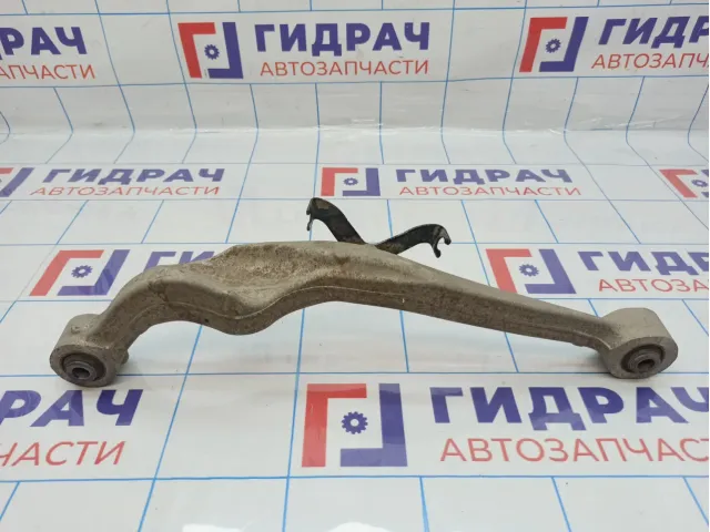 Рычаг задний поперечный правый верхний Nissan X-Trail (T31) 55120-JD000.