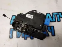 Замок двери передней правой Skoda Octavia a5 3D1837016AC Отличное  состояние