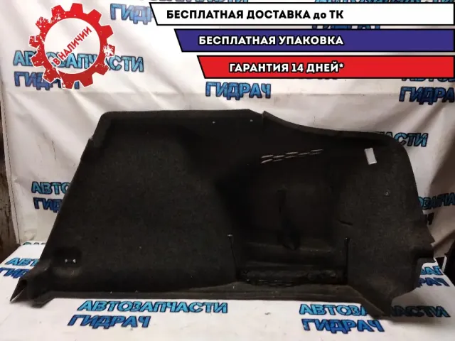 Обшивка багажника правая Skoda Octavia a5 1Z5867428R Отличное  состояние