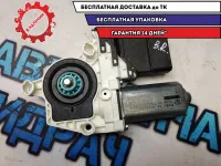 Моторчик стеклоподъемника задний правый Skoda Octavia a5 5K0959704A Отличное  состояние