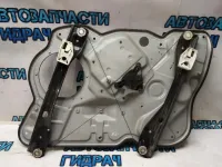 Стеклоподъемник передний левый Skoda Octavia a5 1Z1837461 Отличное  состояние 6 контактов.