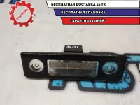 Фонарь подсветки номера Skoda Octavia a5 1Z0943021 Отличное  состояние