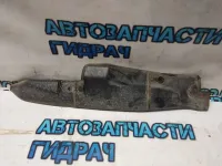 Пыльник переднего правого крыла Skoda Octavia a5 1Z0821112 Отличное  состояние