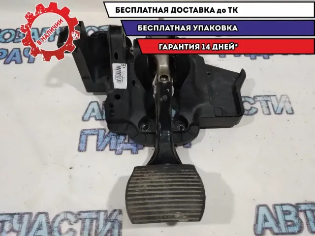 Блок педалей Opel Corsa D 5560708.