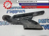 Воздухозаборник Opel Corsa D 55557182.