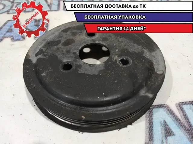 Шкив водяного насоса (помпы) Opel Corsa D 1334683