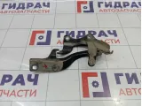 Петля капота правая Opel Antara (С105) 96861652
